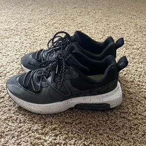 Nike Womens Air Max Viva ‘Black’